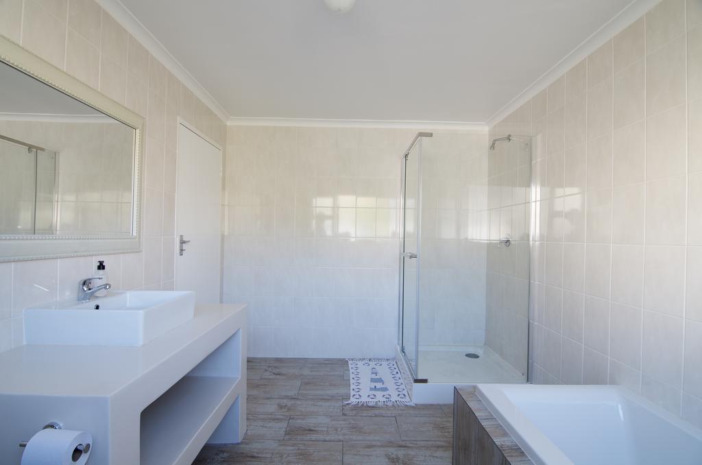 Villa Tassies Gansbaai Exterior foto